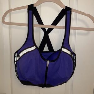 Victoria Secret sports bra